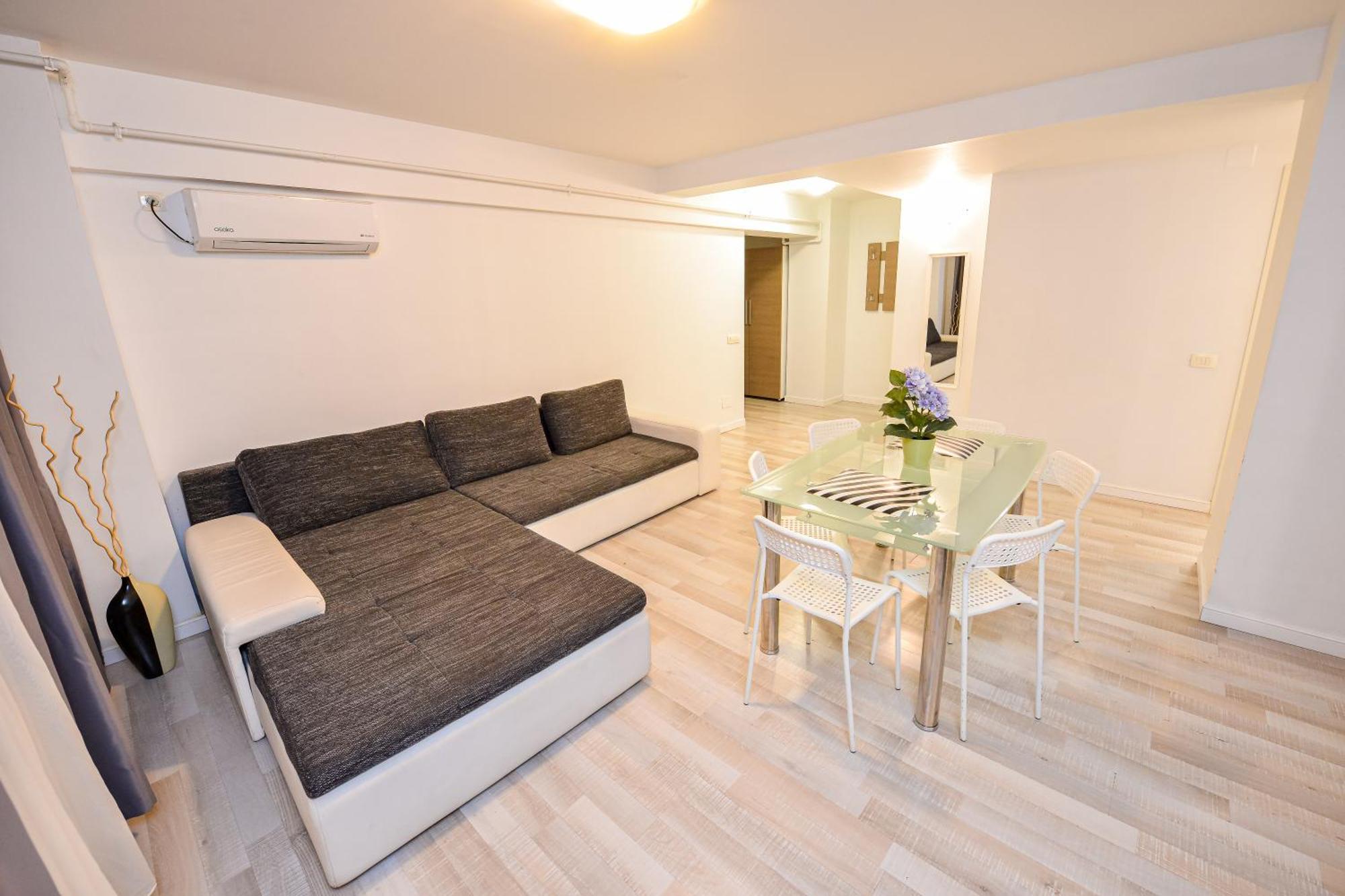 Shabbat Apartments Boekarest Buitenkant foto
